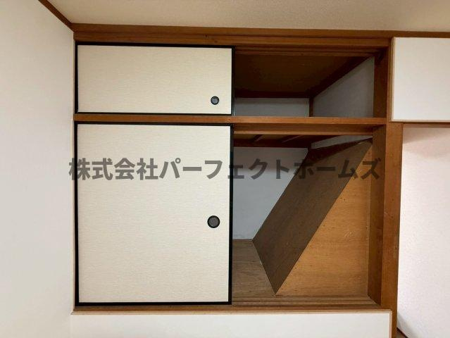 黒原城内テラスの収納|便利な収納スペースです