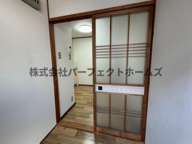黒原城内テラスの内装|過ごしやすい室内です