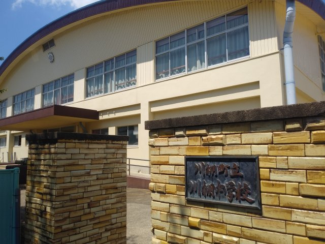 川棚町更地渡し30坪の周辺