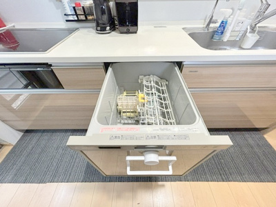 【キッチン】 | 枚方市楠葉面取町2丁目 戸建 | 食洗機完備です！