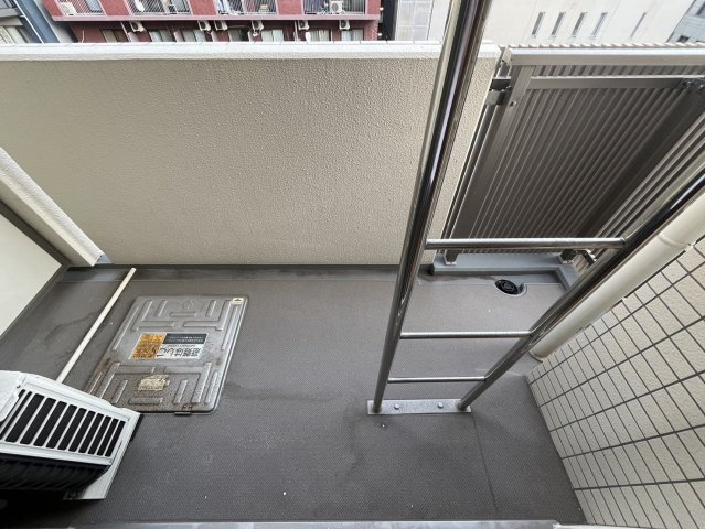 フロイデのバルコニー|同物件別部屋写真