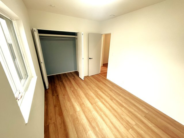 豊橋市牛川通　1号棟の洋室|ベッドと勉強机を置いて丁度よい広さです。CLを備えているのでお部屋すっきり！									
子ども部屋として使用するのに最適な広さで、家具の配置がしやすく居心地の良いプライベート空間です!