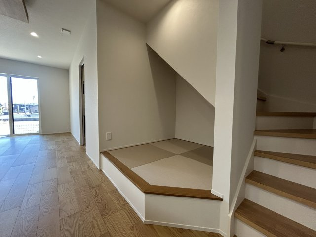 豊橋市牟呂町字大塚　4号棟のその他|リビング横に1.9帖の畳コーナー付き！ちょっとしたくつろぎやお昼寝、キッズスペースにも使える便利空間です！