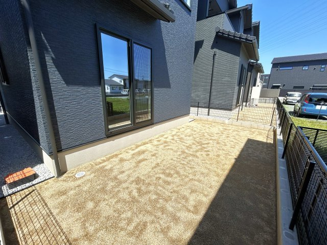 豊橋市牟呂町字大塚の庭|庭付き！◎家族やお友達とBBQしたり、プライベート空間として最適ですね♪							
