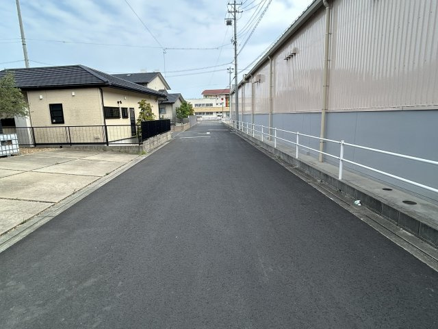 豊橋市牟呂町字大塚の前面道路含む現地写真|詳細はお気軽にお問合せください！
レスト不動産　TEL0532‐55‐1555