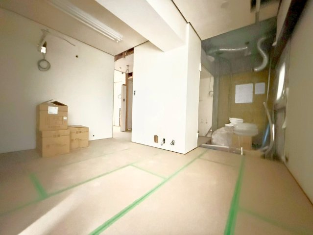 ライオンズマンション池袋第３の洋室|2026.05.24撮影

現地ご見学希望・資料請求などお気軽にお問い合わせ下さい！
03-5990-5201