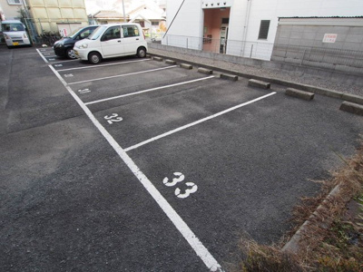 【駐車場】 | サンライトビル