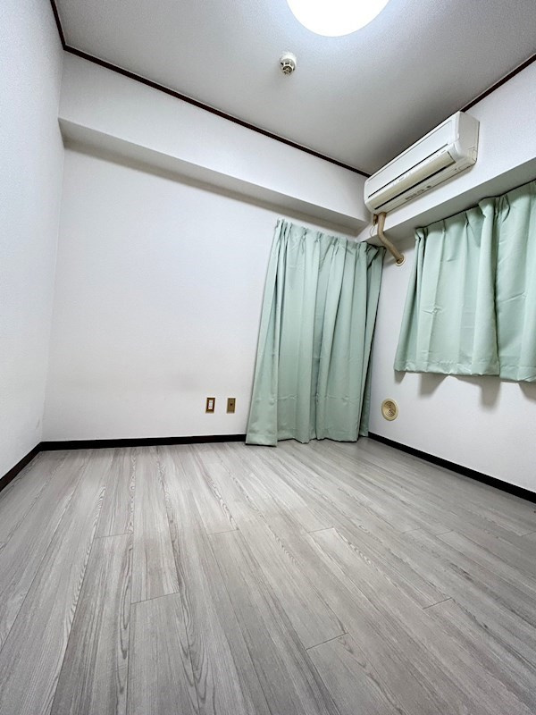 ライオンズマンション六甲道の寝室