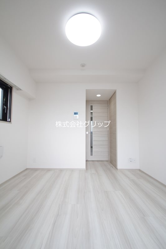 Le'a横濱桜木町の居間・リビング