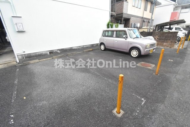 田中・大村ハイツの駐車場