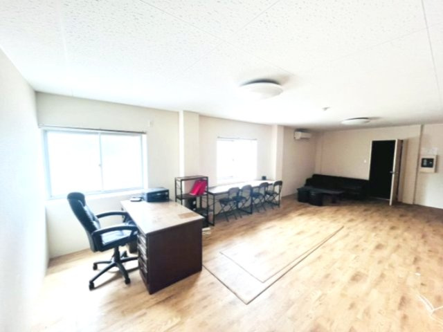 伊都郡かつらぎ町大字丁ノ町の居間・リビング