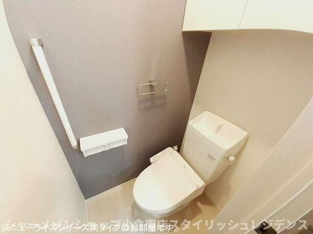 ソレイユ元町Ⅳのトイレ|落ち着いたトイレです