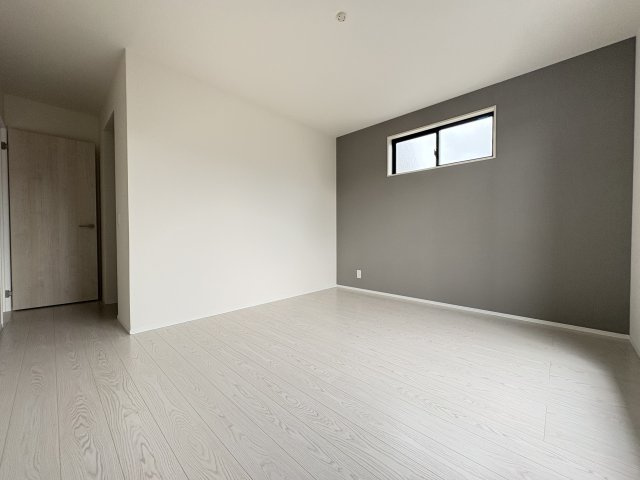 Adoble+小倉南区朽網東2丁目2期　の洋室|明るい洋室です