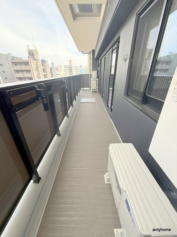 S-RESIDENCE松屋町asence　仲介手数料無料のバルコニー