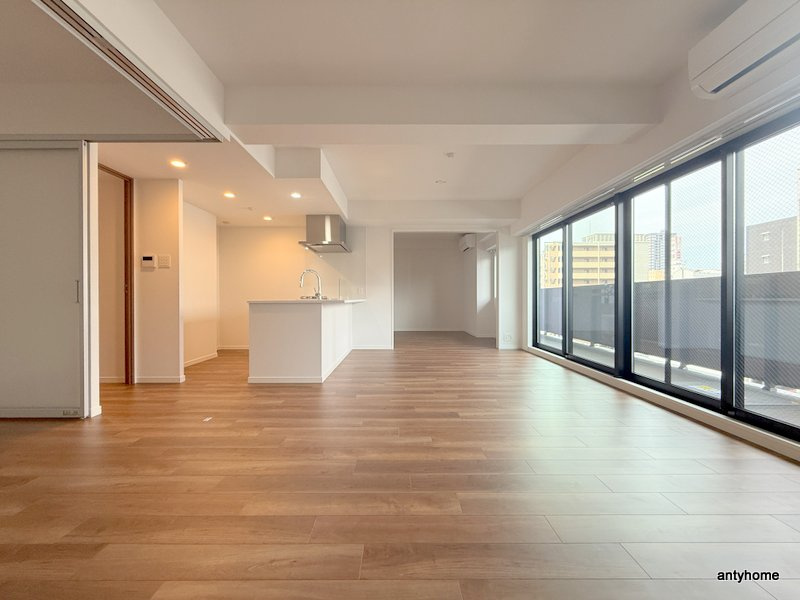 S-RESIDENCE松屋町asence　仲介手数料無料の居間・リビング