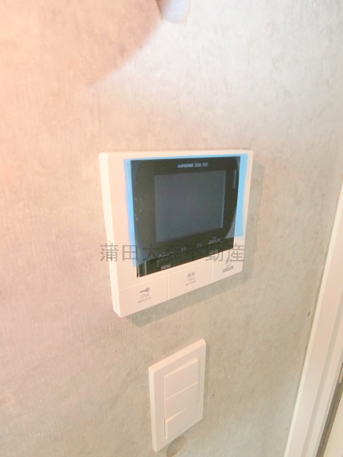 FRC梅屋敷の設備|モニター付きインターホン