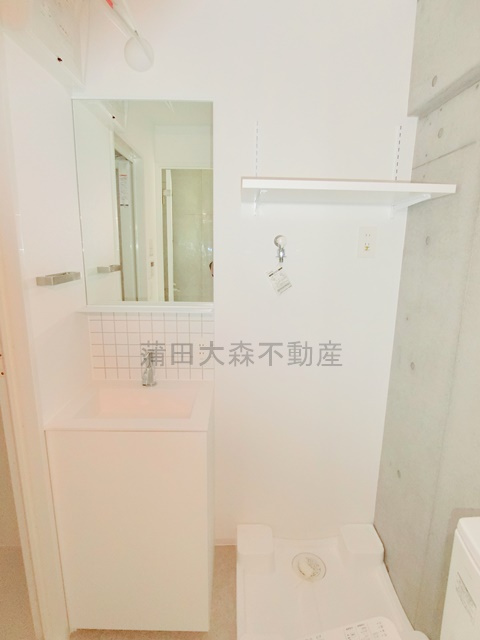 FRC梅屋敷の洗面所|洗面脱衣所　独立洗面台　室内洗濯機置き場