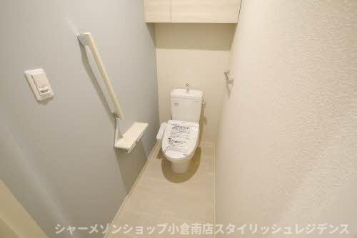 ガーデンＲＥＩ足立山麓のトイレ