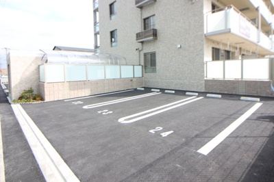 【駐車場】 | ＰＩＳＴＡ梅満 