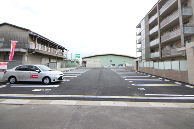 【駐車場】 | ＰＩＳＴＡ梅満 