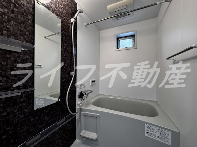 クリエオーレ玉串元町の浴室|お風呂です