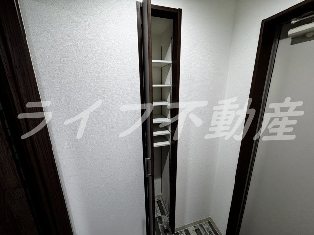 クリエオーレ玉串元町の収納|便利な収納スペースです