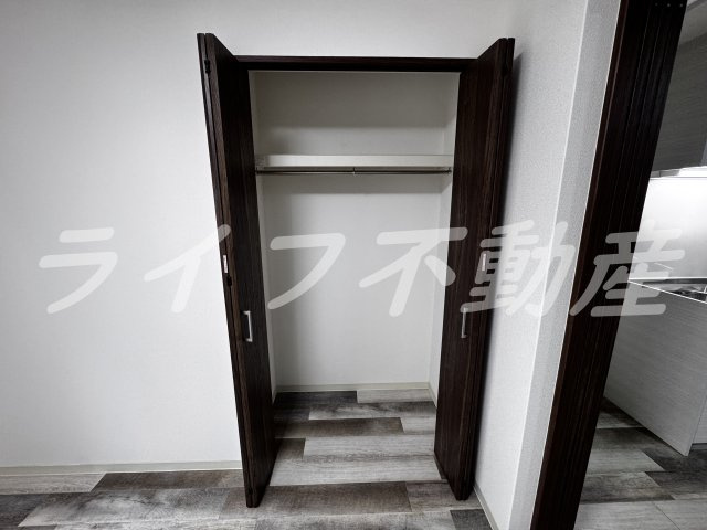 クリエオーレ玉串元町の収納|こまごまとしたものを収納できそうですね