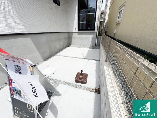 箕面市新稲　第1期　新築一戸建ての駐車場|駐車スペース！散水栓があるので、こまめに愛車を洗えます！