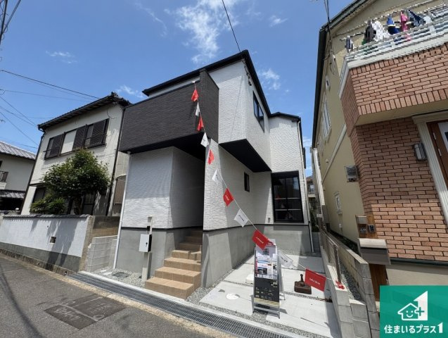 箕面市新稲　第1期　新築一戸建ての外観|安心の10年保証！外観を美しく保ち、雨水で汚れを落とします！気になることがありましたら、お気軽にお問い合わせください！