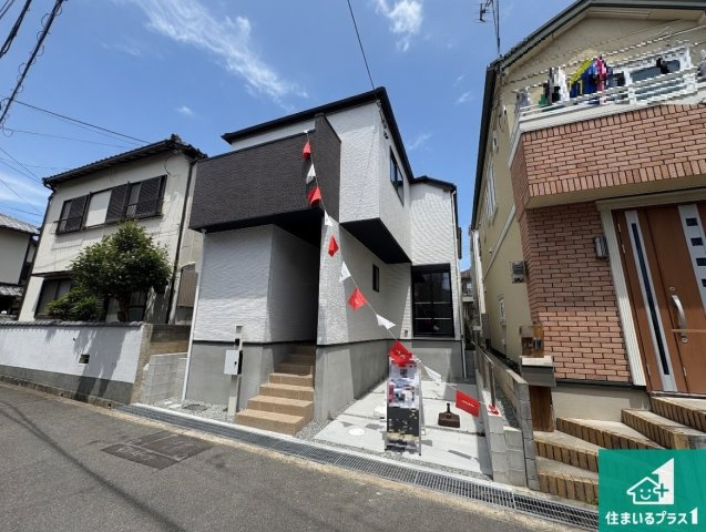 箕面市新稲　第1期　新築一戸建ての外観|安心の10年保証！外観を美しく保ち、雨水で汚れを落とします！気になることがありましたら、お気軽にお問い合わせください！