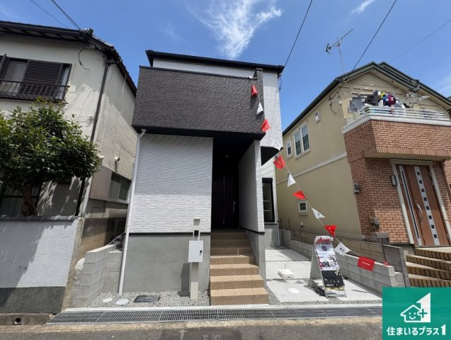 箕面市新稲　第1期　新築一戸建ての外観|安心の10年保証！外観を美しく保ち、雨水で汚れを落とします！気になることがありましたら、お気軽にお問い合わせください！