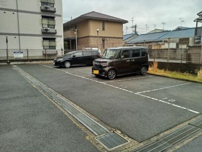 【駐車場】 | ヨコマーク加茂
