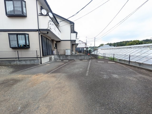 テラス北見の駐車場
