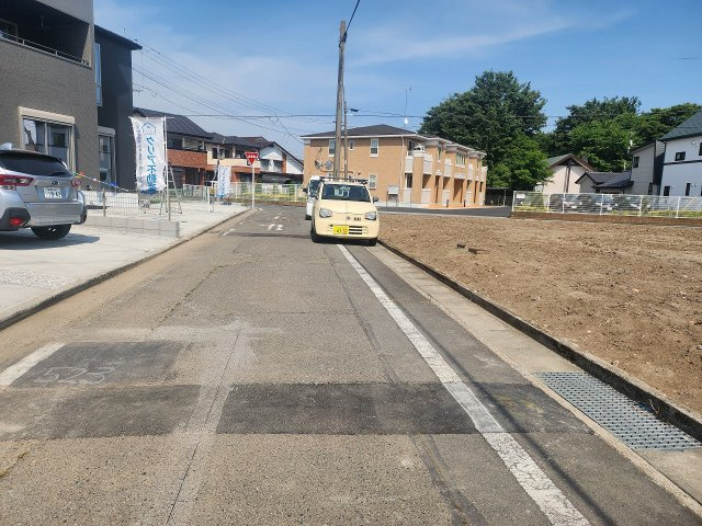GRAFARE 高崎市下中居町2期 新築2号棟の前面道路含む現地写真|現地撮影