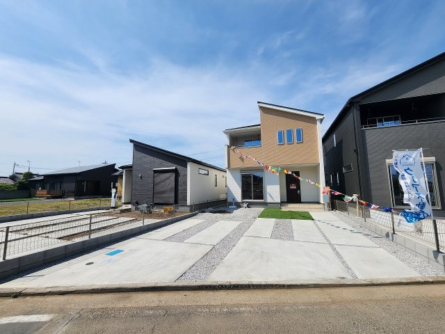 GRAFARE 高崎市下中居町2期 新築2号棟の外観|現地撮影