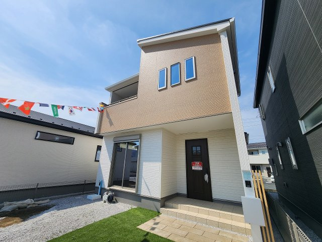 GRAFARE 高崎市下中居町2期 新築2号棟の外観|現地撮影