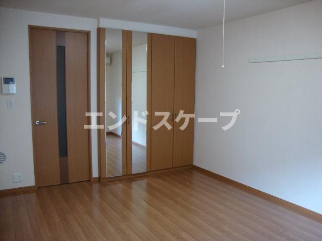 レガリーニの居間・リビング|室内
高崎、前橋のお部屋探しはエンドスケープまで！お客様の理想お聞かせ下さい♪