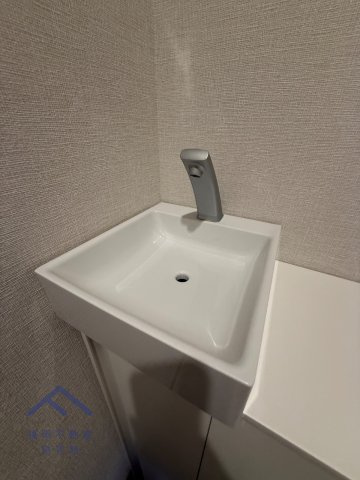 コモダス天神2