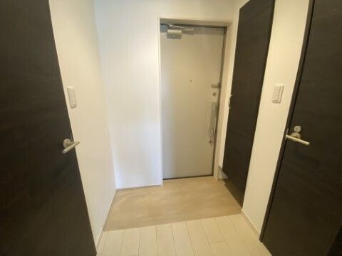 シエーナ川口元郷の玄関