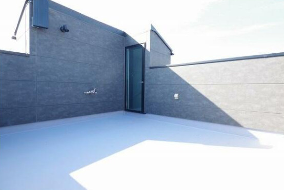 峰岡町2丁目戸建のバルコニー