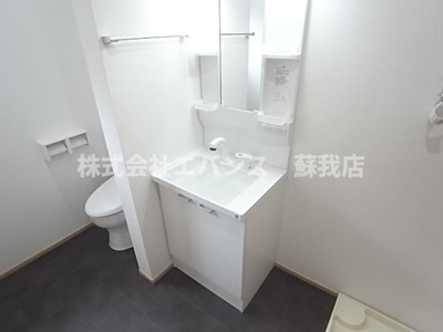 【独立洗面台】 | シュシュ宮崎町 | 独立洗面台、朝の身支度には欠かせません