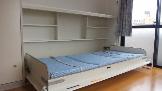 リトルロックのその他|ベッド広げ時！！