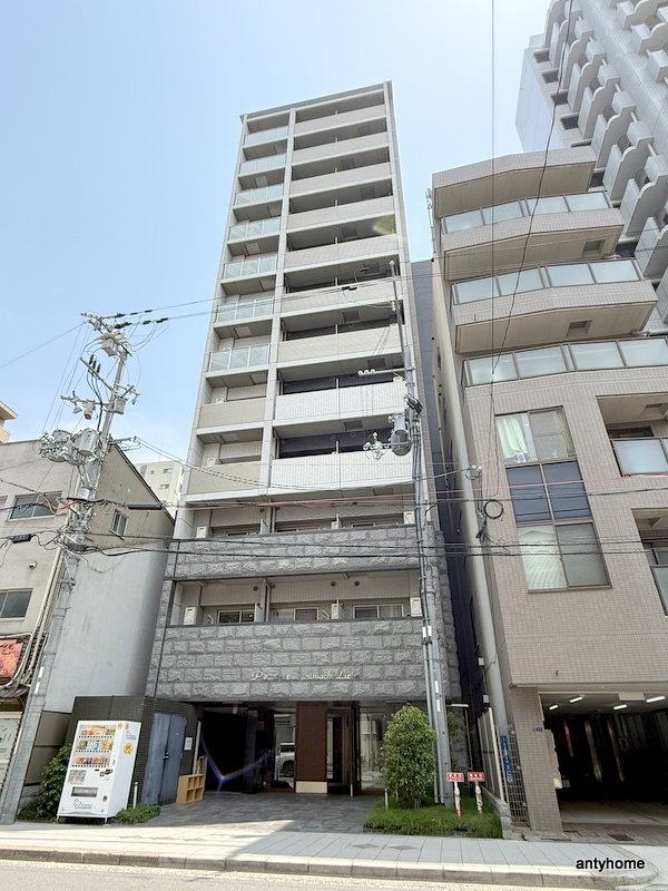 プレサンス谷町リーベ　仲介手数料無料の外観