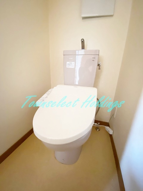 茅ヶ崎市東海岸南２丁目の賃貸マンションのトイレ