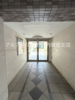 【エントランス】 | ラ・メゾン山手八番館