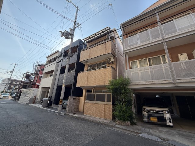 アールヴィラージュの外観