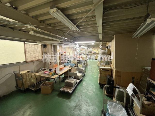 桂町6丁目貸倉庫のその他