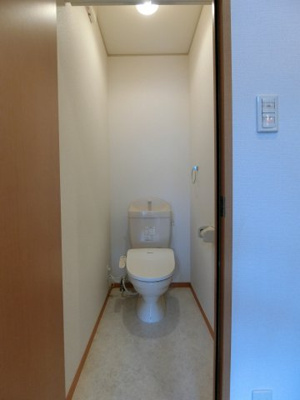 【トイレ】 | リビングタウン弓ヶ浜Ｃ棟 | イメージ201号室の写真