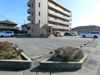 【駐車場】 | セブンヒルズ