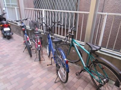 ロフティ西京極郡町の駐車場|駐輪スペース